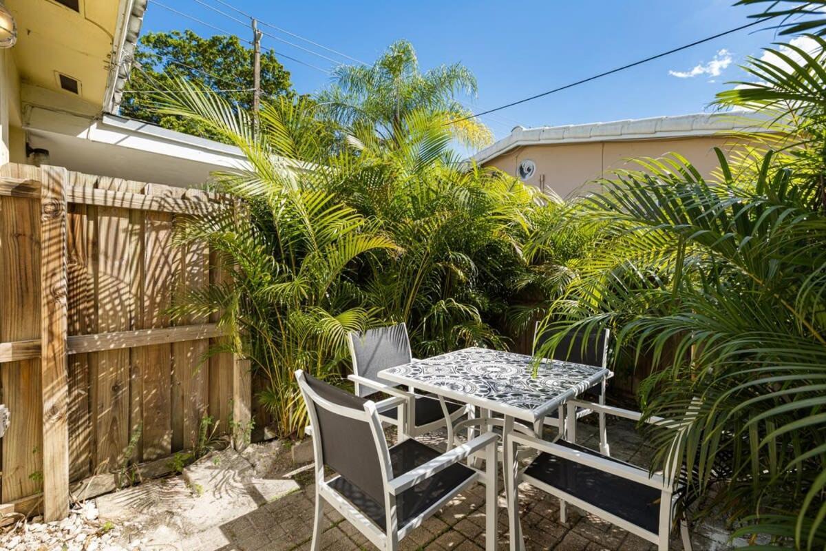 Lovely Rental Unit With Free Parking On Premises Fort Lauderdale Exterior photo